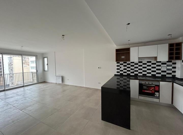 Departamento · 90m² · 4 Ambientes · 1 Cochera