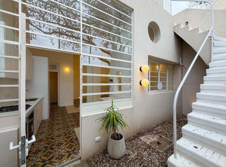 Casa · 142m² · 7 Ambientes · 1 Cochera