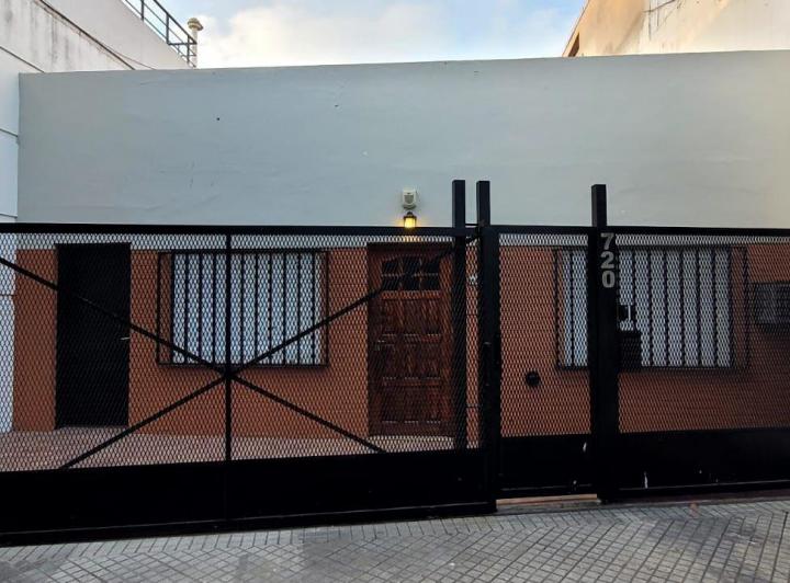 Casa · 88m² · 6 Ambientes · 1 Cochera