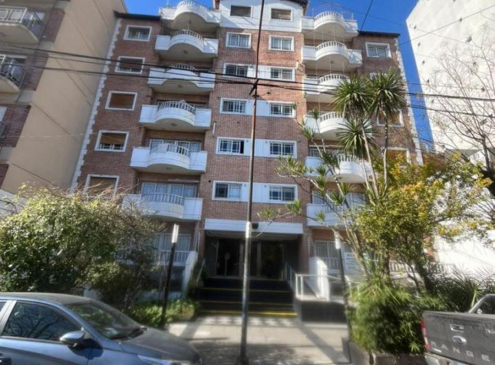 Departamento · 75m² · 4 Ambientes