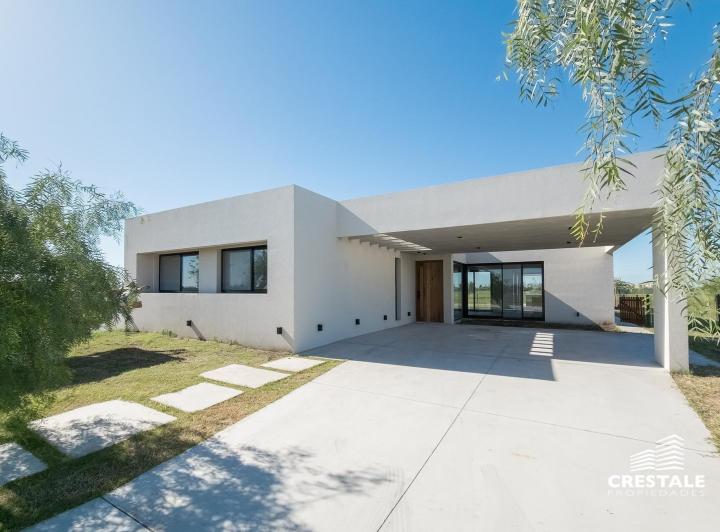 Casa · 194m² · 5 Ambientes · 2 Cocheras