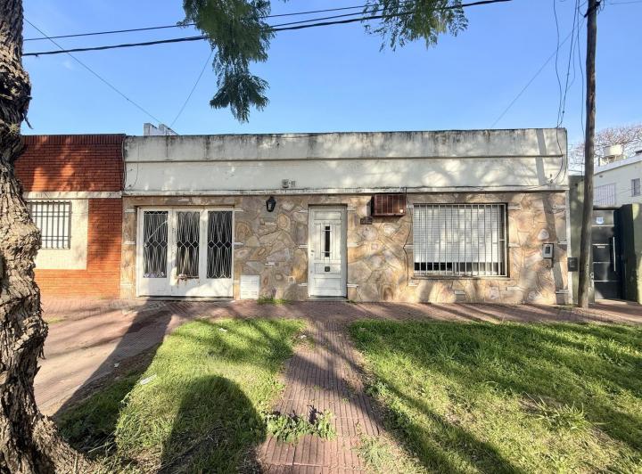 Casa · 167m² · 3 Dormitorios · 1 Cochera
