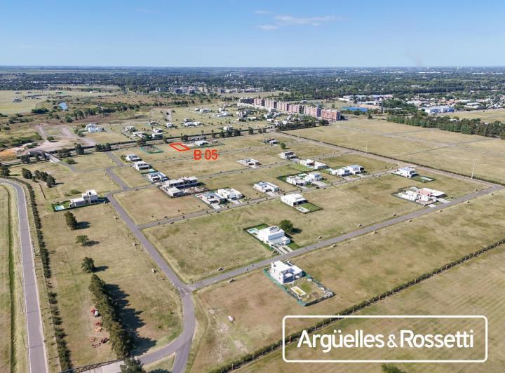 Terreno · 800m²