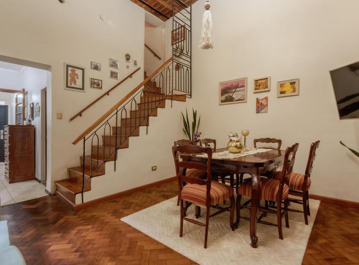 Casa · 109m² · 5 Ambientes · 1 Cochera