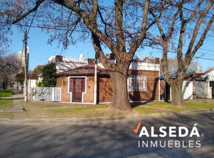 Casa · 98m² · 5 Ambientes