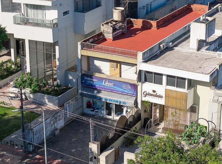 Local comercial · 262m² · 5 Ambientes