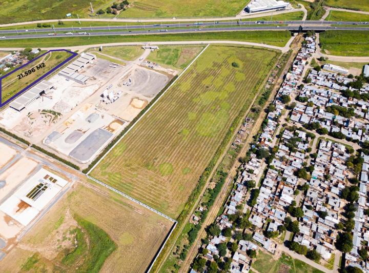 Campo · 21560m²