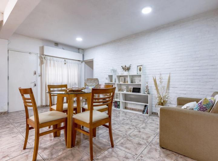 Casa · 299m² · 4 Ambientes · 1 Cochera