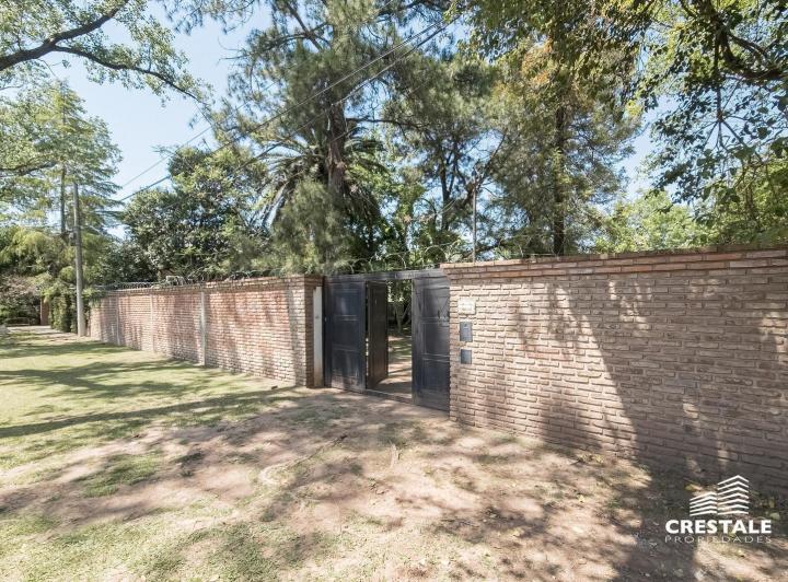 Terreno · 1570m²