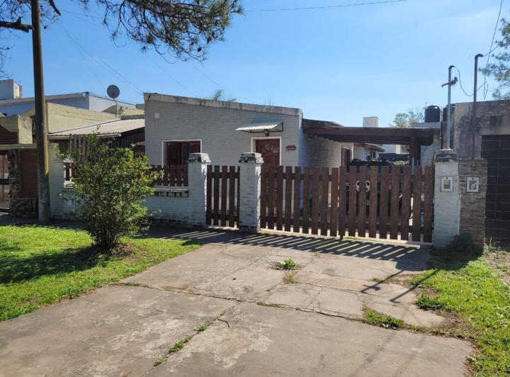 Casa · 131m² · 4 Ambientes · 1 Cochera