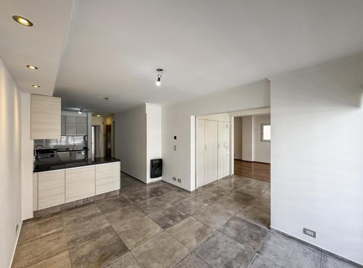 Departamento · 125m² · 6 Ambientes · 1 Cochera