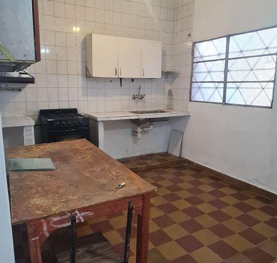 Casa · 70m² · 5 Ambientes · 1 Cochera