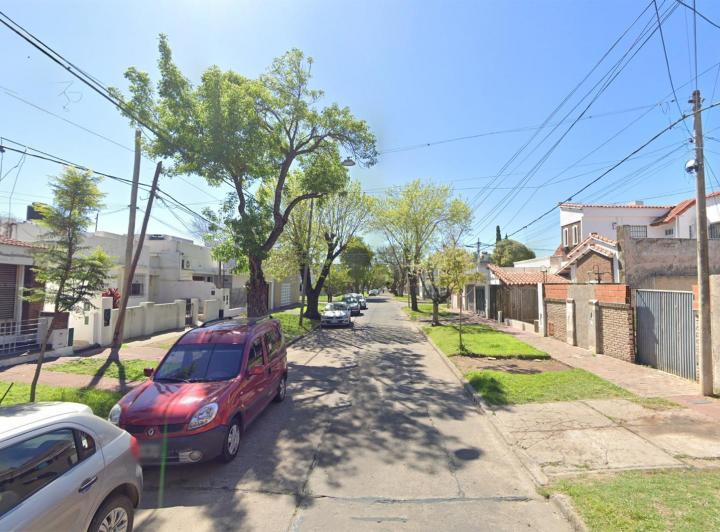 Terreno · 57m² · 4 Ambientes