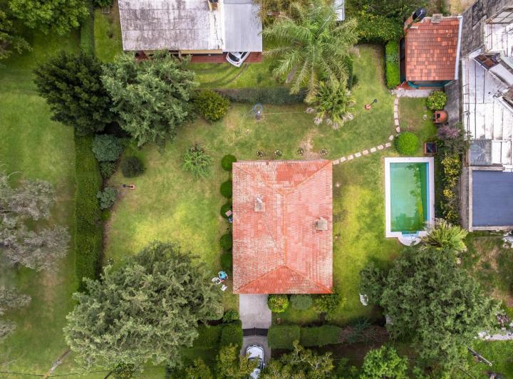 Casa · 89m² · 6 Ambientes · 1 Cochera