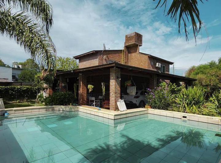 Casa · 150m² · 7 Ambientes · 2 Cocheras