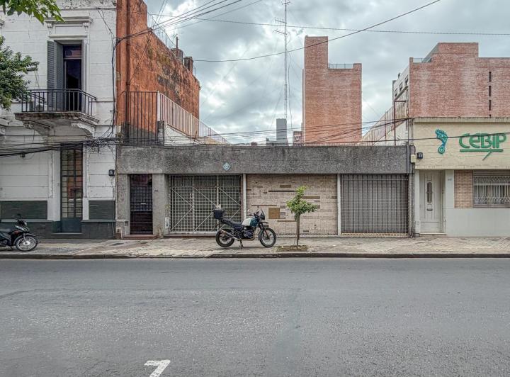 Terreno · 234m²