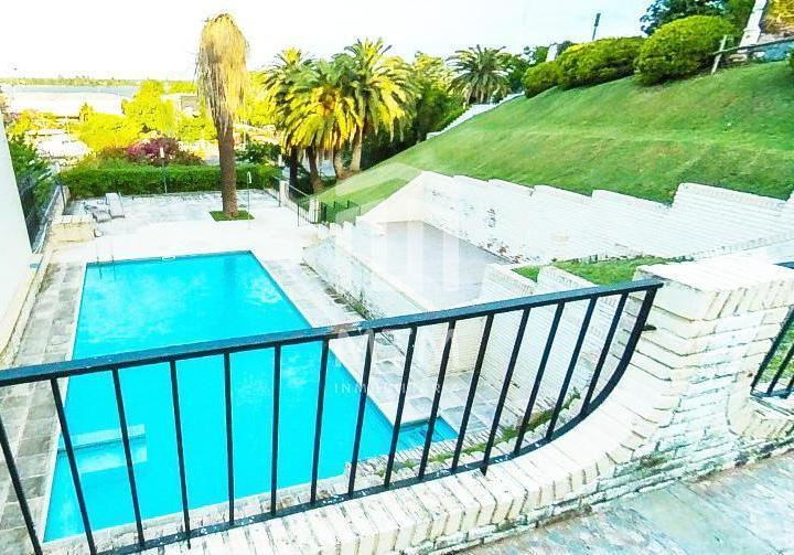 Casa · 535m² · 9 Ambientes · 2 Cocheras