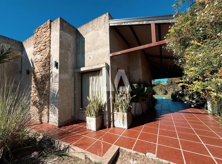 Quinta vacacional · 140m² · 6 Ambientes · 1 Cochera