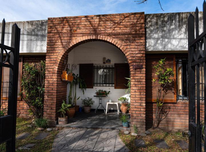 Casa · 123m² · 7 Ambientes · 1 Cochera