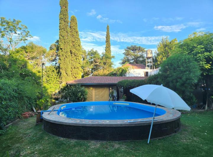 Casa · 960m² · 3 Ambientes