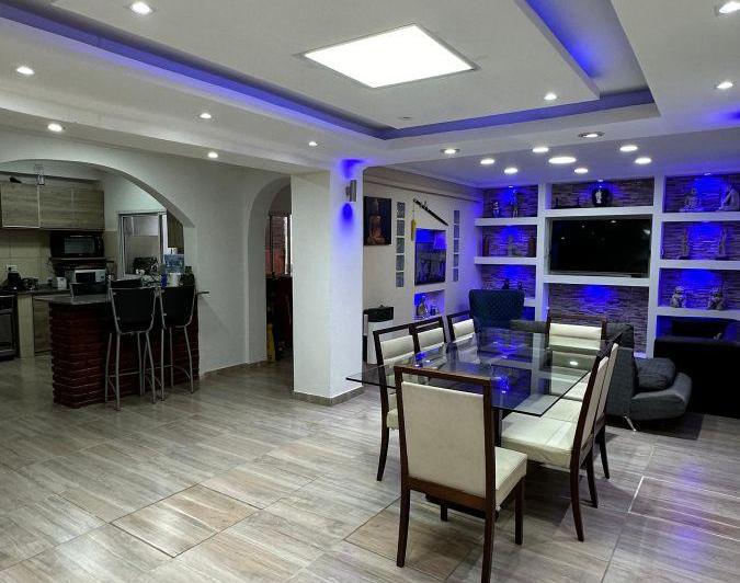 Casa · 165m² · 5 Ambientes