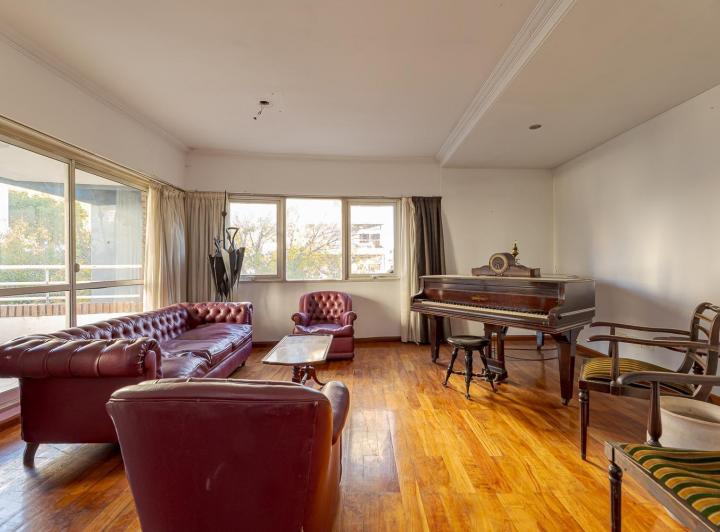 Departamento · 108m² · 5 Ambientes · 1 Cochera