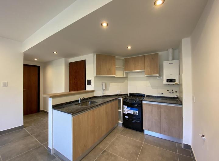 Departamento · 43m² · 2 Ambientes · 5 Cocheras