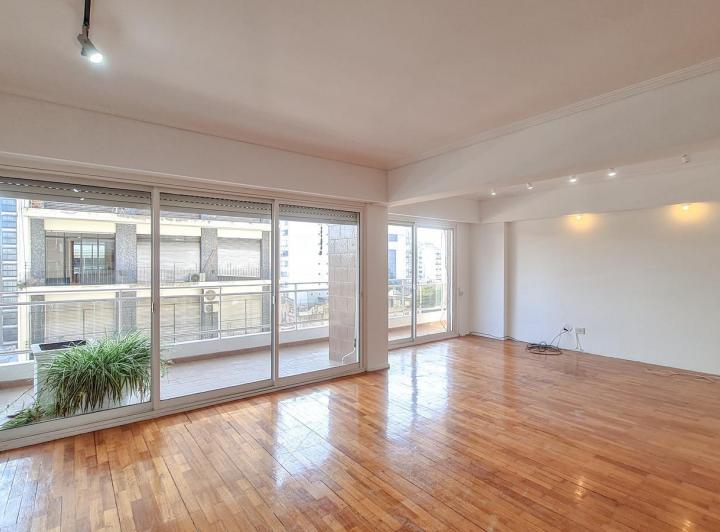 Departamento · 192m² · 4 Ambientes · 1 Cochera