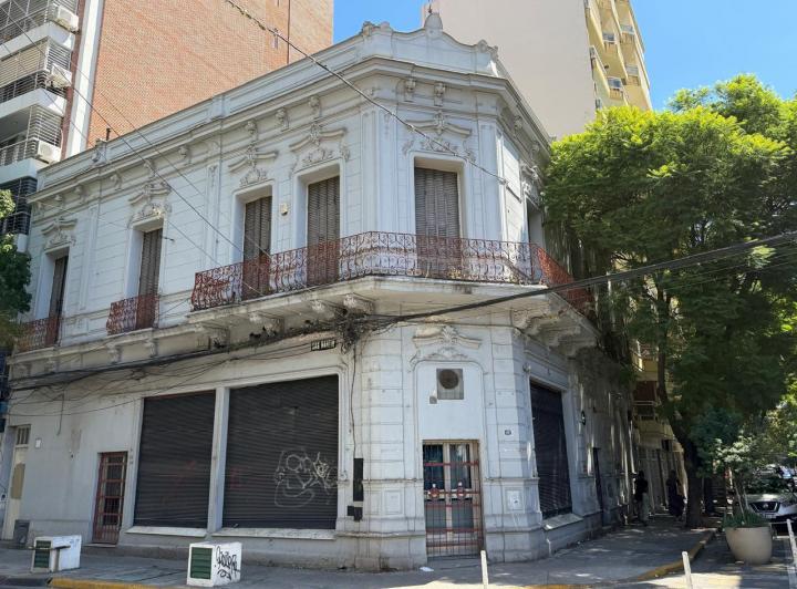 Terreno · 237m²