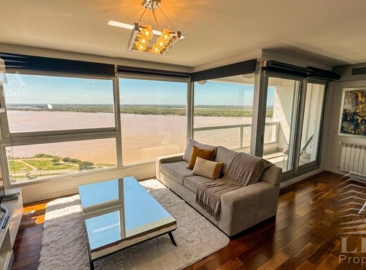 Departamento · 150m² · 8 Ambientes · 3 Cocheras
