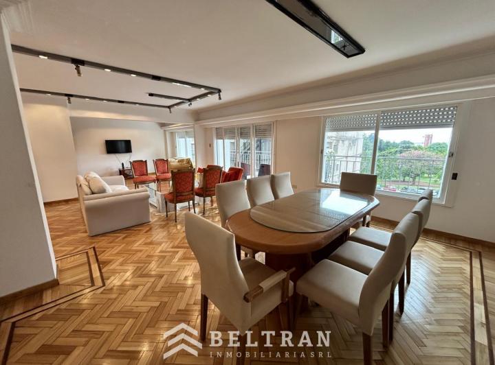Departamento · 195m² · 6 Ambientes · 1 Cochera