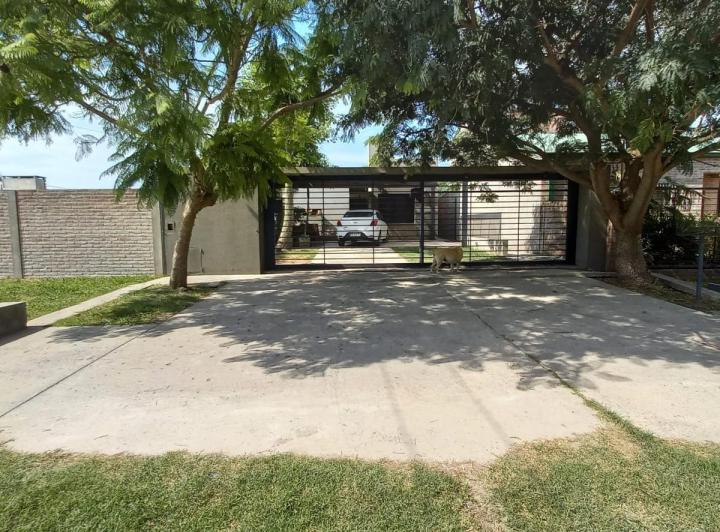 Quinta vacacional · 122m² · 4 Ambientes · 2 Cocheras