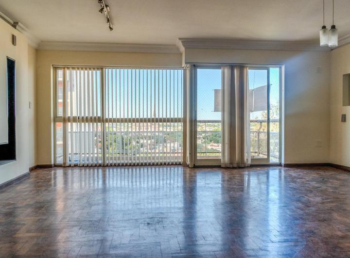 Departamento · 145m² · 5 Ambientes · 1 Cochera