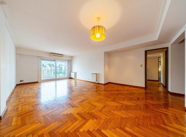 Departamento · 124m² · 6 Ambientes · 1 Cochera