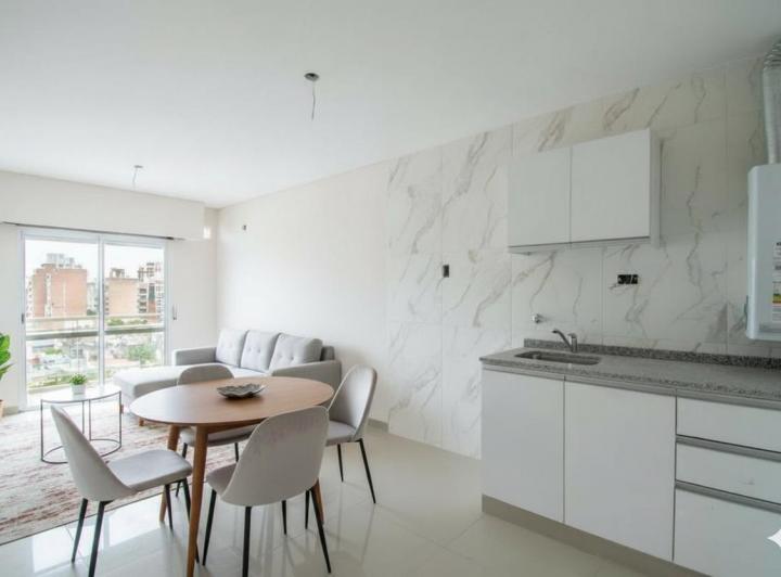 Departamento · 43m² · 2 Ambientes · 1 Cochera