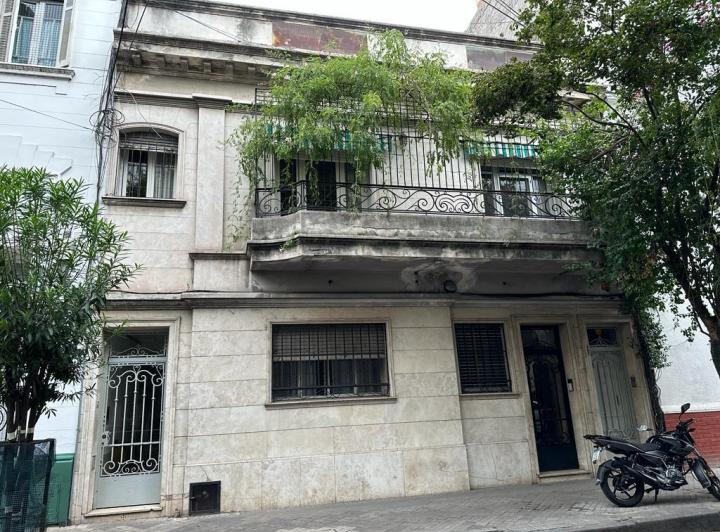 Casa · 195m² · 4 Dormitorios
