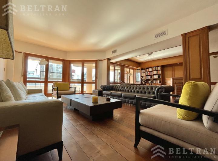 Departamento · 260m² · 8 Ambientes · 2 Cocheras