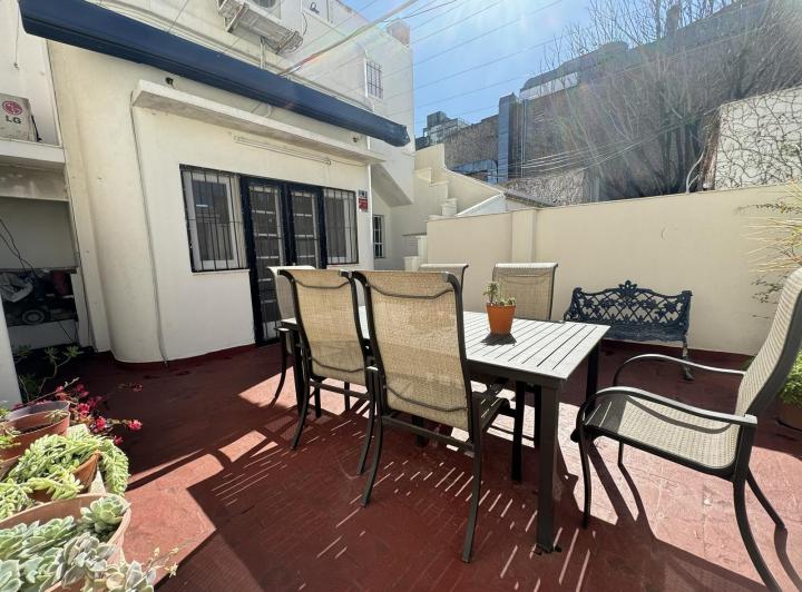 Casa · 194m² · 8 Ambientes