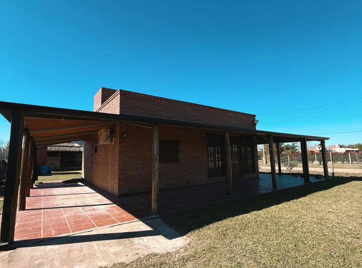 Quinta vacacional · 160m² · 4 Ambientes · 2 Cocheras