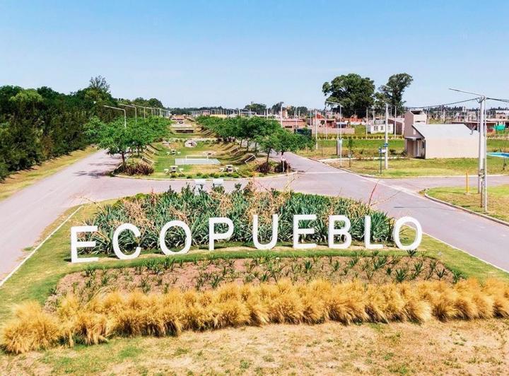 Terreno · 268m²