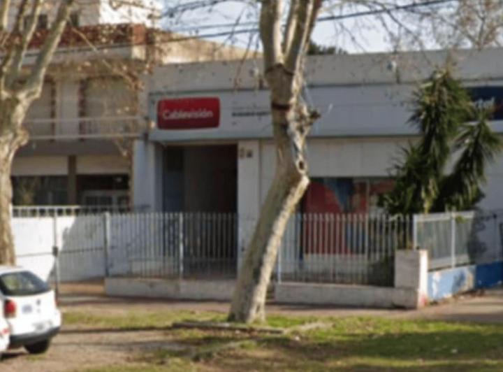 Local comercial · 176m²