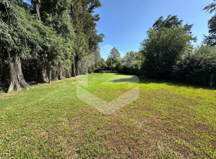 Terreno · 1000m²