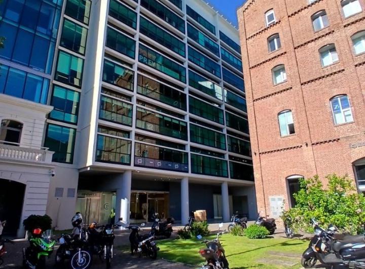 Oficina comercial · 60m² · 1 Cochera