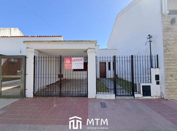 Casa · 79m² · 2 Dormitorios · 1 Cochera