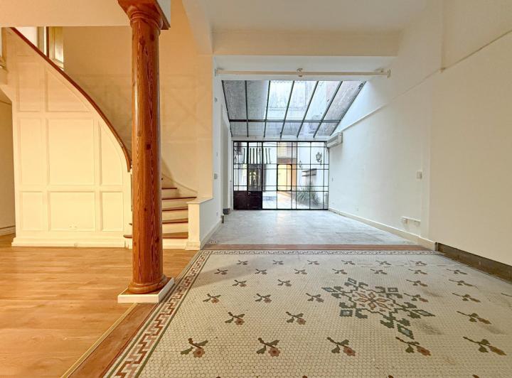Casa · 298m² · 10 Ambientes