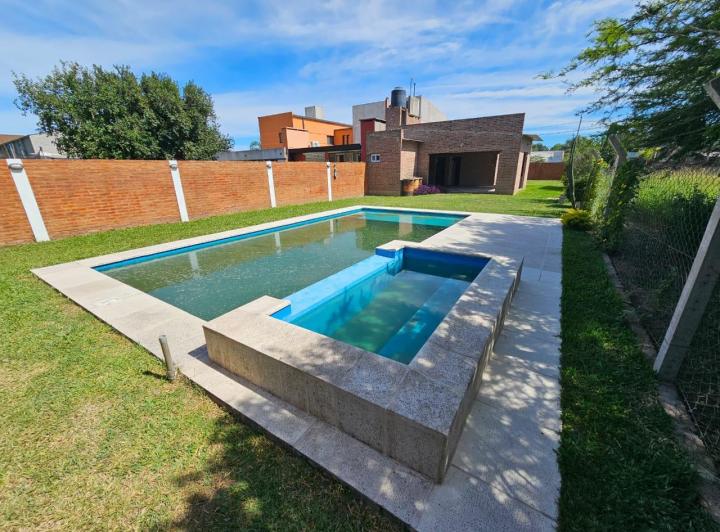 Casa · 65m² · 3 Ambientes