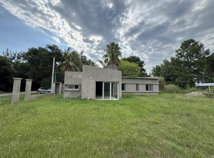 Casa · 100m² · 6 Ambientes · 1 Cochera