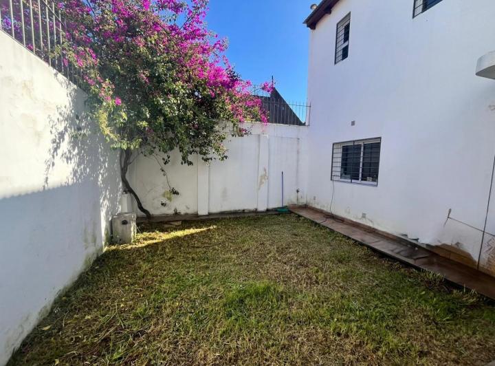 Casa · 105m² · 5 Ambientes · 1 Cochera