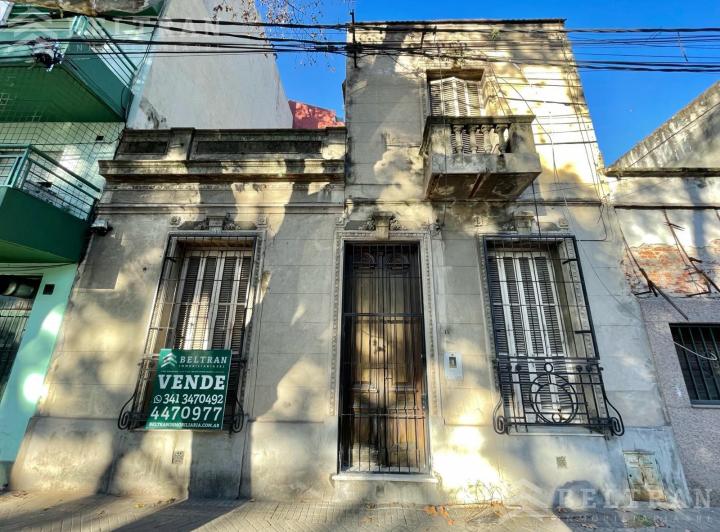 Terreno · 90m² · 6 Ambientes