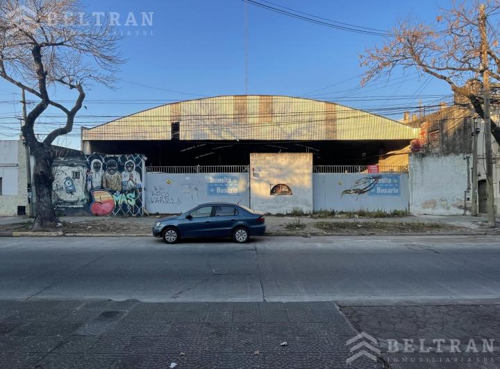 Bodega-Galpón · 1100m²